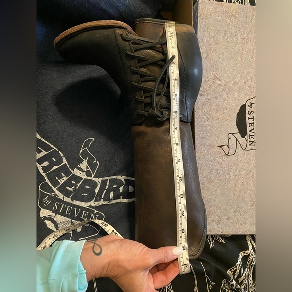 Excellent condition! FREEBIRD Castle - Picture 10 of 11